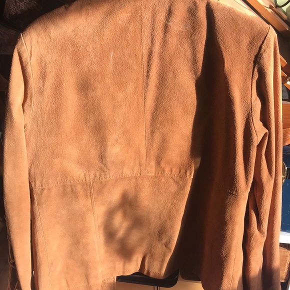 Vintage, Brody tan suede blazer with neat ties on the sleeves. - Picture 3 of 7